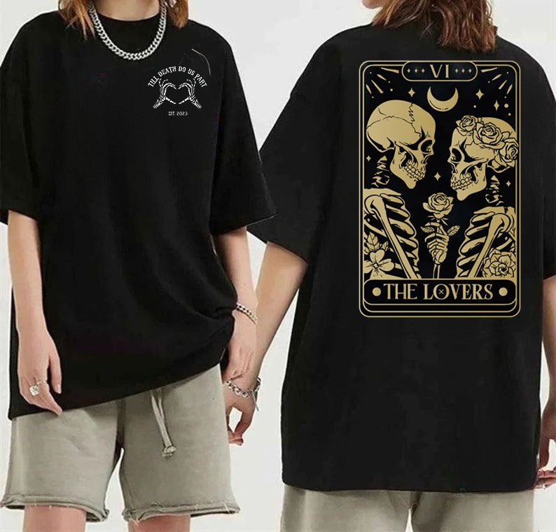 Skeletons Love T-shirt