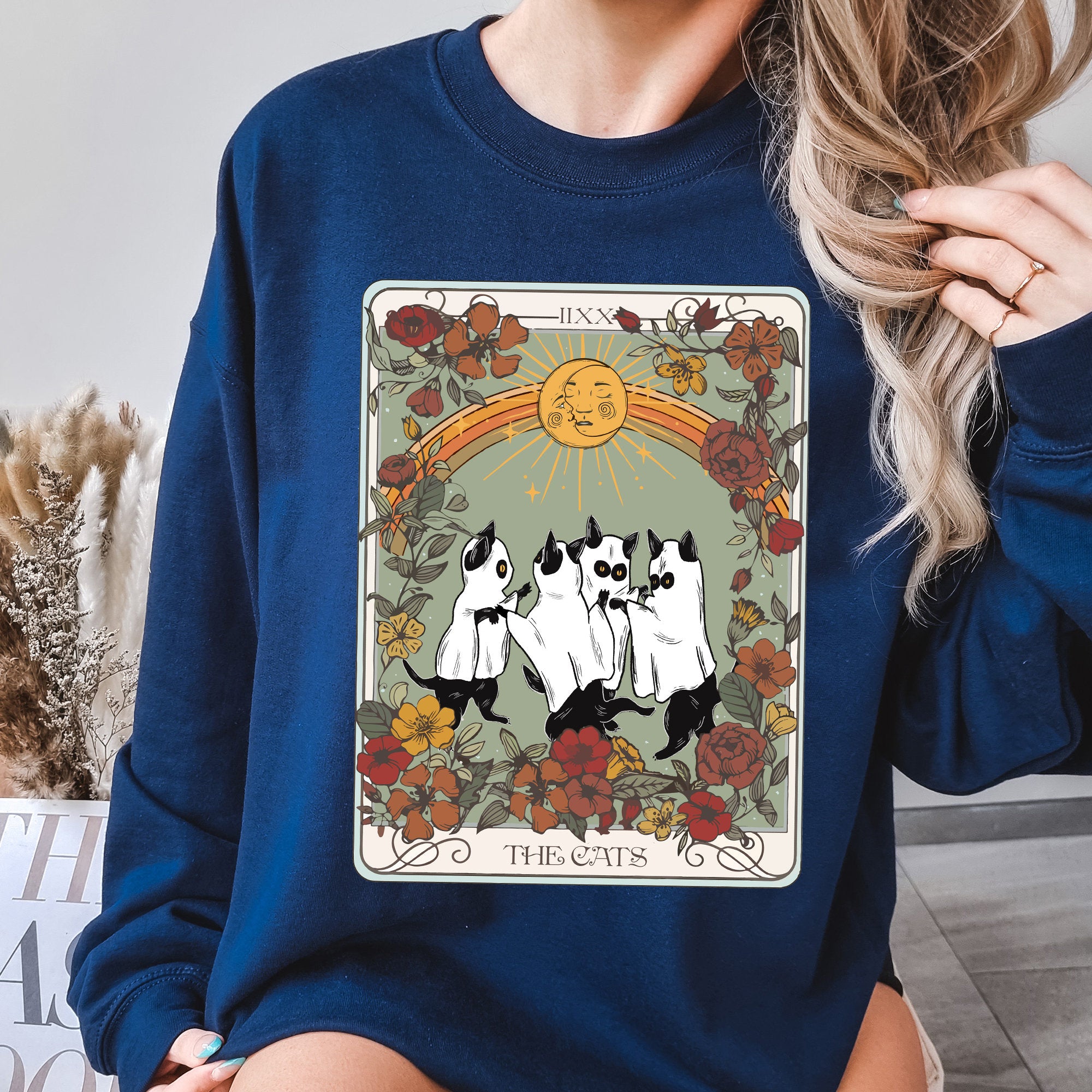 Vintage Dancing Cat Tarot For Halloween Sweatshirt